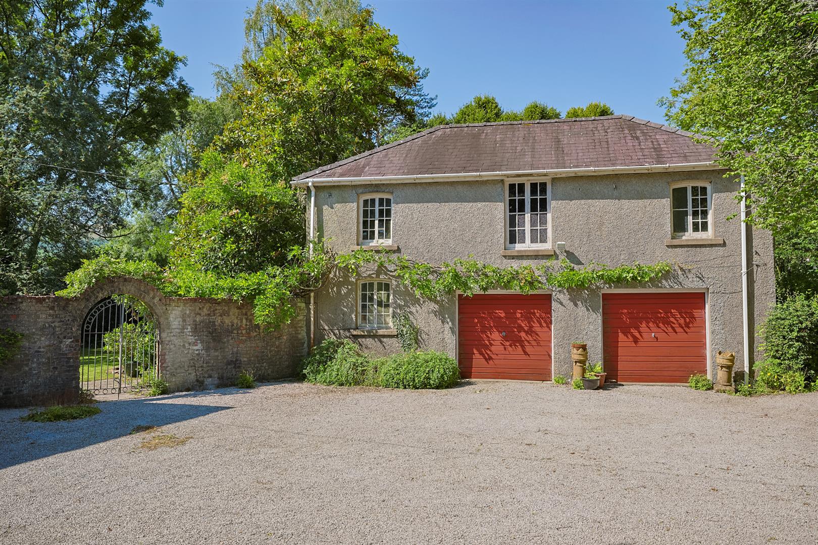 Avondale House, Llys Tawel, Ystradgynlais, Swansea, SA9 1BL